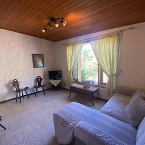 https://casa-colonia.in-canary-islands.com